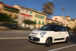 Fiat 500 L, publicité, tv, prix, équipement, toit panoramique, familiale