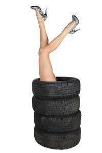oxyo pneus, mobivia, voiture de femme, changer un pneu, femme, sondage, pneumatique