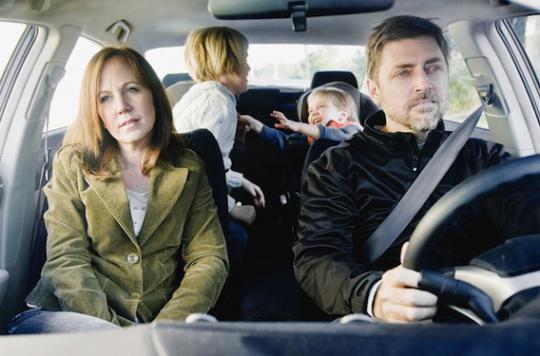 parents automobilistes, securite routiere, telephone au volant, securite enfant, enfant en voiture