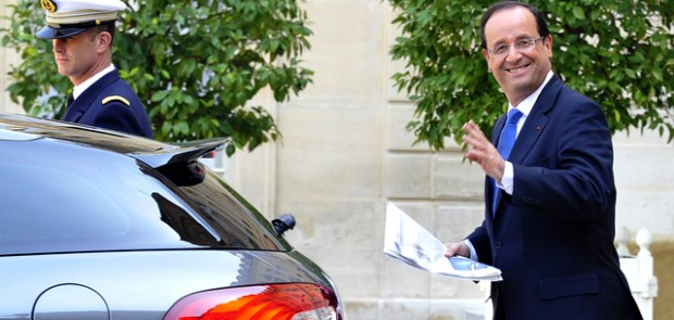 François Hollande, Citroën, DS5, infraction, code de la route