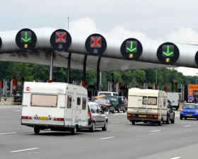 autoroute, vacances, bouchons, accident, sécurité