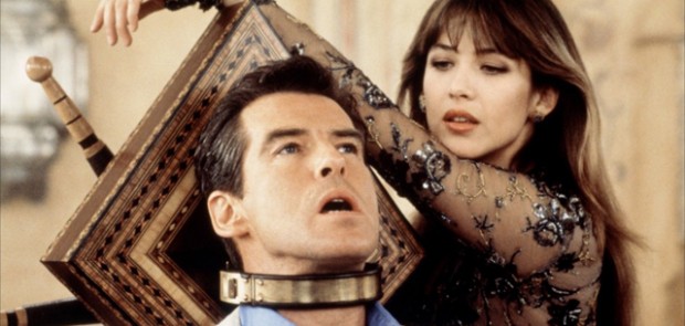 Sophie Marceau, sexy, Pierce Brosnan, James Bond, james bond girl, 007