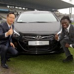 OL, olympique lyonnais, hyundai, partenaire, voiture femme, noël, gomis, football