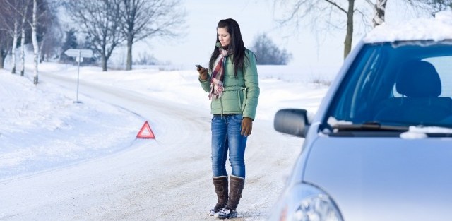 neige, verglas, conduite sur neige, danger, accident, conduite sur glace, campagne, voiture