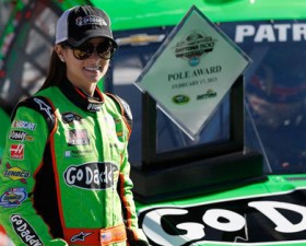 Danica Patrick, pilote, sport auto, nascar, daytona, pole position, course