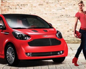 Aston martin, cygnet, voiture femme, voiture fille, citadine, fin de série