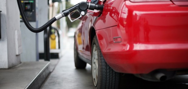 carburant, essence, sans plomb, baisse des prix, prix, sation service, pompe