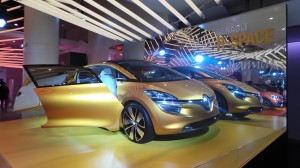 Color Manifesto, Concept car, Renault R-Space, Atelier Renault, les Enjoliveuses