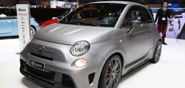 les enjoliveuses, Abarth, Abarth 695 biposto, Salon de Genève, Fiat