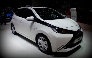 les enjoliveuses, nouvelle toyota aygo, salon de genève, lancement, citadine