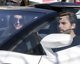 Kendall Jenner, Lamborghini, lamborghini aventador, Scott disick, starbucks, mannequin