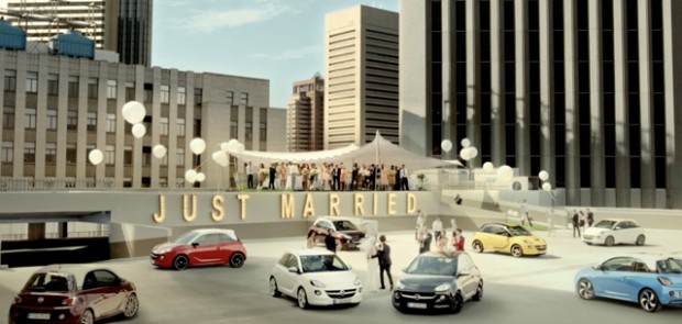Opel, Adam, citadine, intellilink, mariage, pub, voiture mariage
