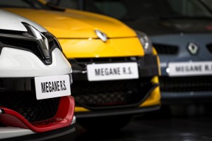 les enjoliveuses, Nouvelle Mégane R.S. 275 Trophy-R, Nürburgring, Renault, record