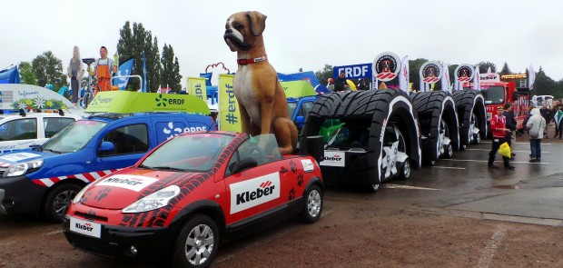 les enjoliveuses, kleber, tour de france, caravane, publicitaire