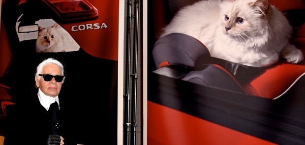 karl lagerfeld, choupette, chat, calendrier, opel, corsa, calendrier opel