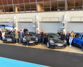 elles sont les 24h du mans, 24h du mans, circuit, femme pilote, sport auto, sport auto femme, vavina icks, christine beckers