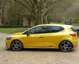 essai, renault, renault sport, clio, RS Trophy, clio rs Trophy, citadine, sportive,