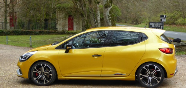 essai, renault, renault sport, clio, RS Trophy, clio rs Trophy, citadine, sportive,