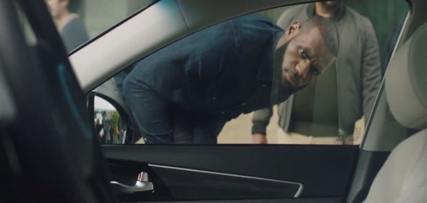 lebron james, basket, basket ball, intel, pub, voiture autonome