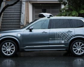 voiture autonome, uber, volvo XC90, accident