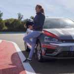 volkswagen driving experience, volkswagen, circuit de dreux, circuit, sport auto, pilotage, rallye, clemence de bernis, golf r, les enjoliveuses, voiture femme