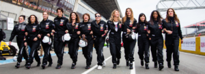 talon piste, exclusive drive, circuit du mans, sport auto, miss france, auto femme, course auto feminine