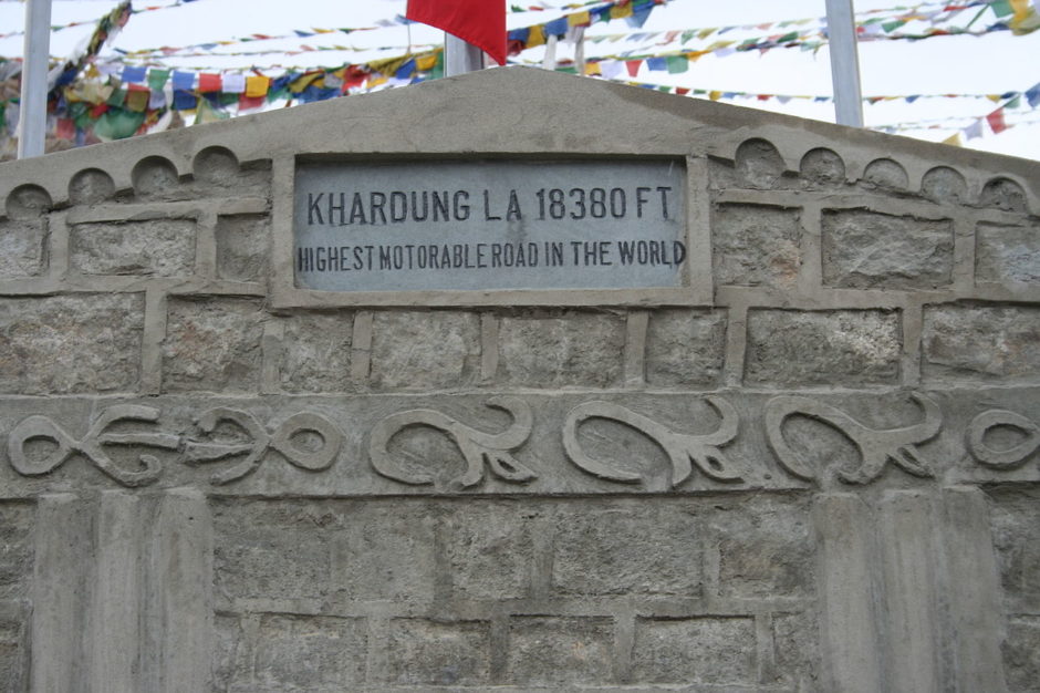 Khardung La, plus belles routes du monde, plus beaux cols du monde, col de montagne, canada