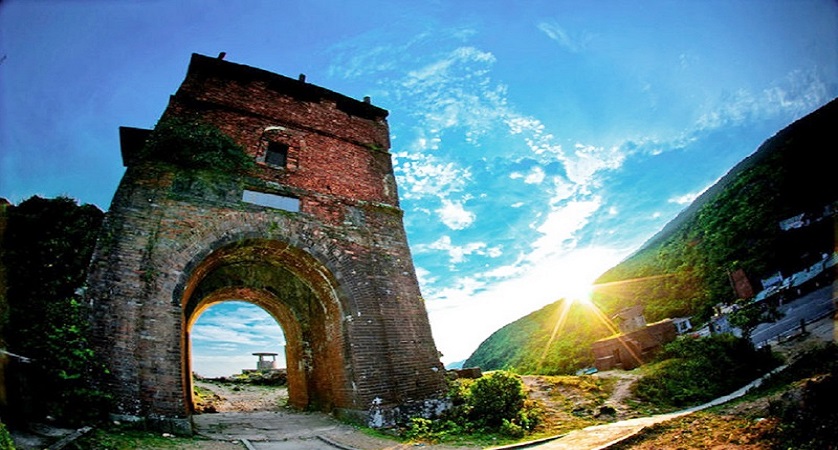 plus belles routes du monde, plus beaux cols du monde, col de montagne, col hai van, asie, vietnam