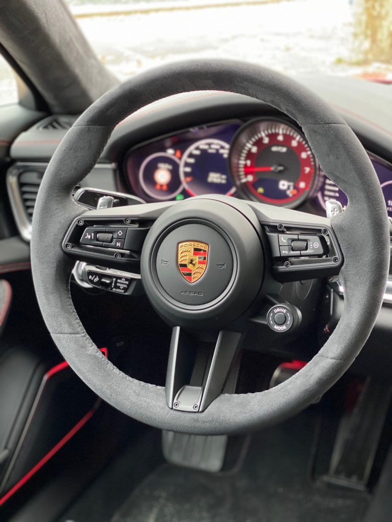 porsche, porsche panamera, GTS, voiture de sport, voiture allemande, berline, berline sportive, berline premium, panamera GTS,