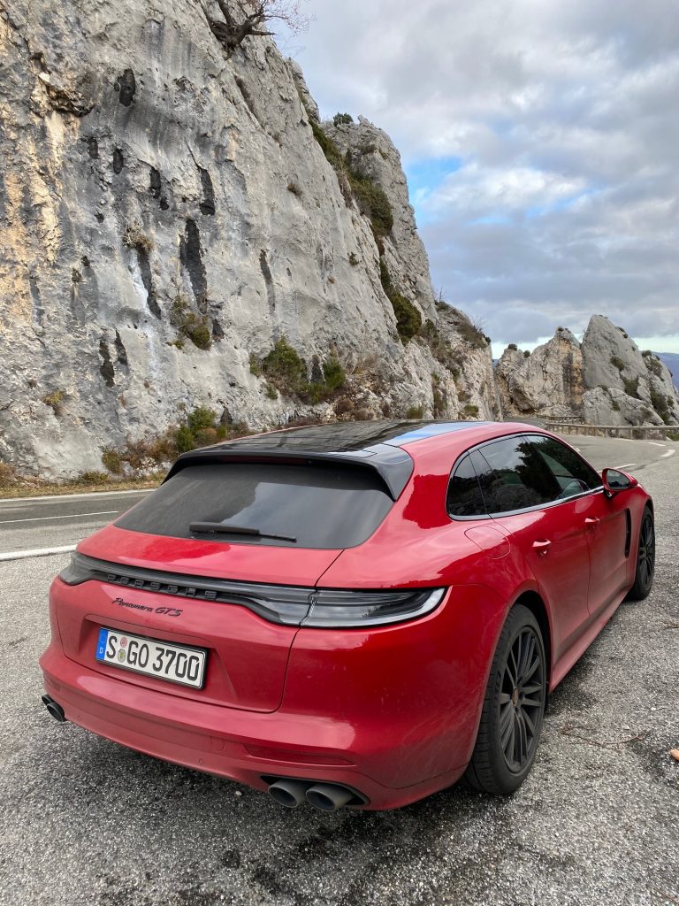 porsche, porsche panamera, GTS, voiture de sport, voiture allemande, berline, berline sportive, berline premium, panamera GTS,