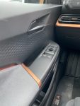 Cupra, habitacle, Born, essai, voiture electrique, compacte, voiture sportive