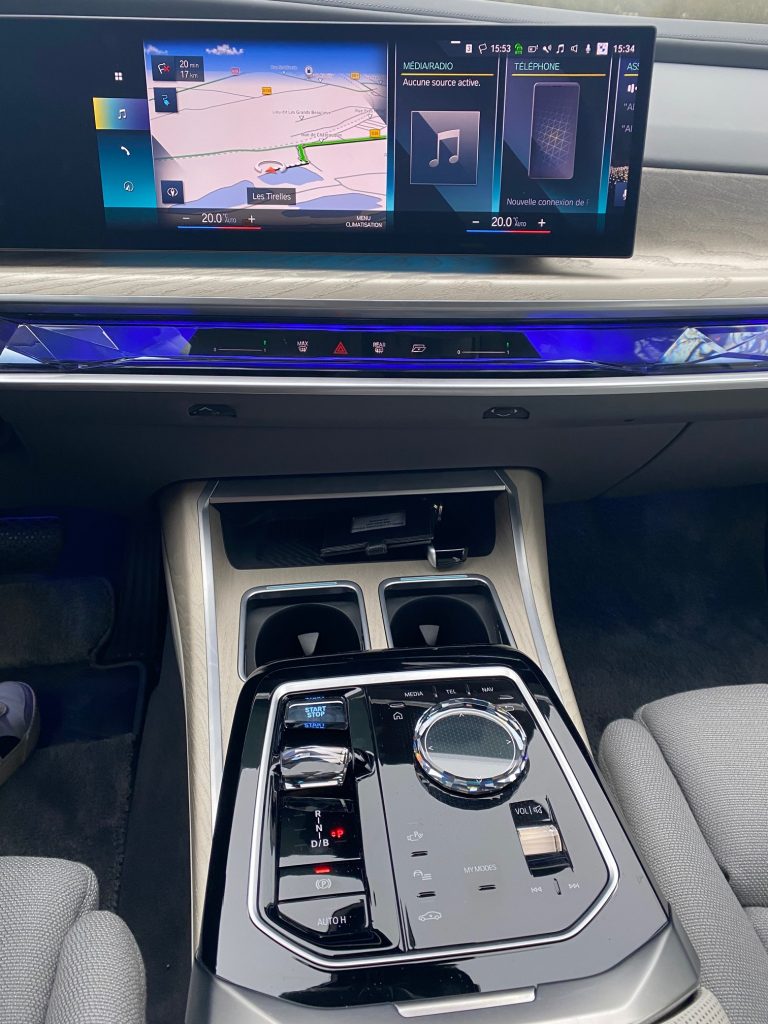 BMW, face arrière, serie 7, serie 7 electrique, limousine, voiture de luxe, essai, voiture electrique, berline de luxe
