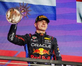 max verstappen, F1, formule 1, mercedes, sixt, humour