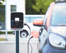 partir en vacances, voiture electrique, vacances, pratique auto