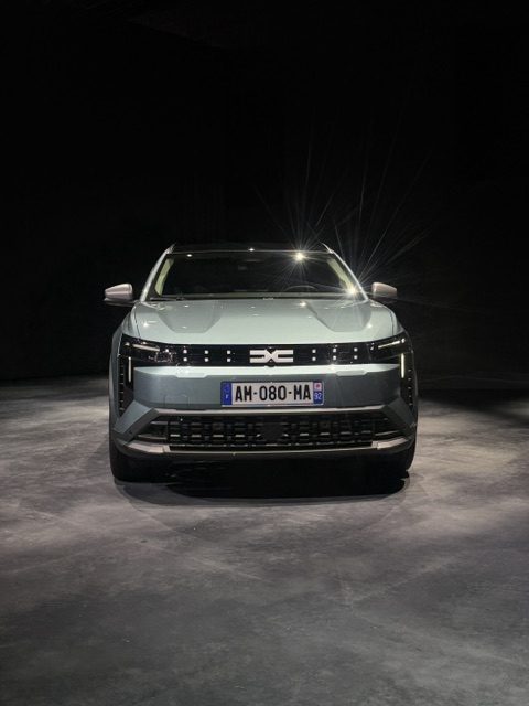 dacia, striker, dacia striker, suv familial, break,