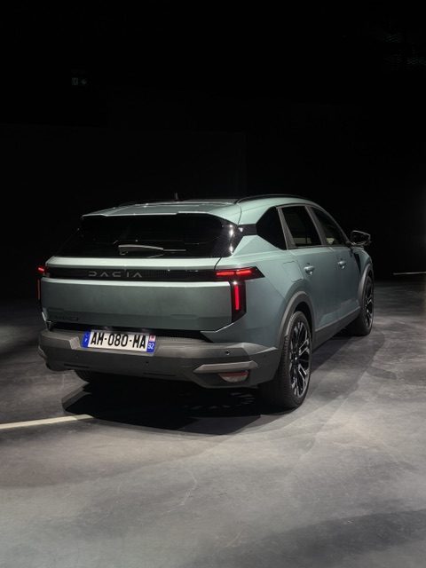 dacia, striker, dacia striker, suv familial, break,